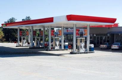 High Volume Gas Station Available for Immediate Lease in Metter, Georgia