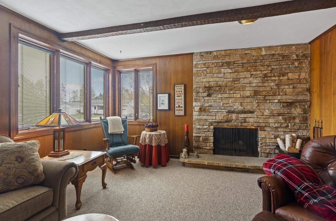 Inviting Ranch Home in Two Rivers, WI