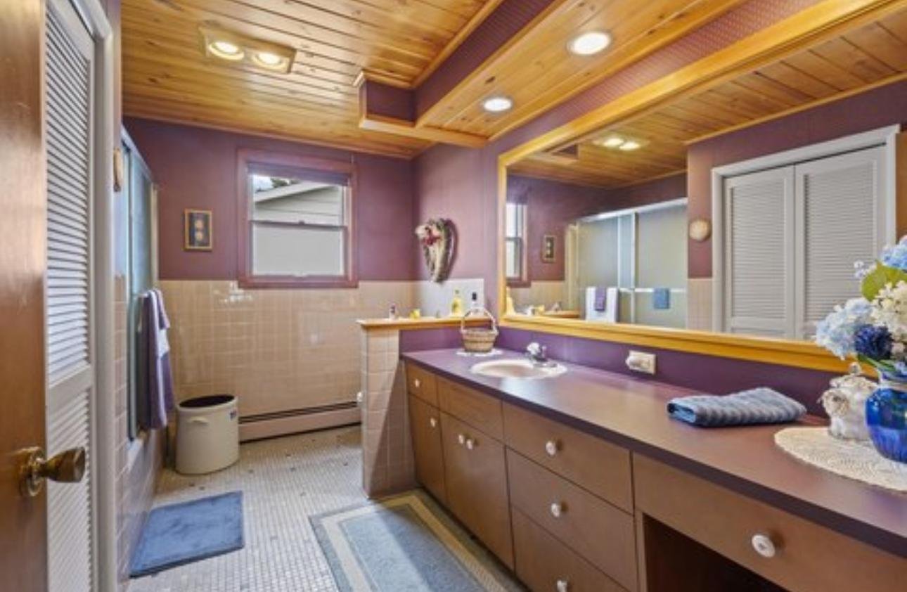 Inviting Ranch Home in Two Rivers, WI